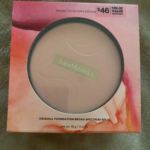 UNOPENED bareMinerals Original Foundation Light 08